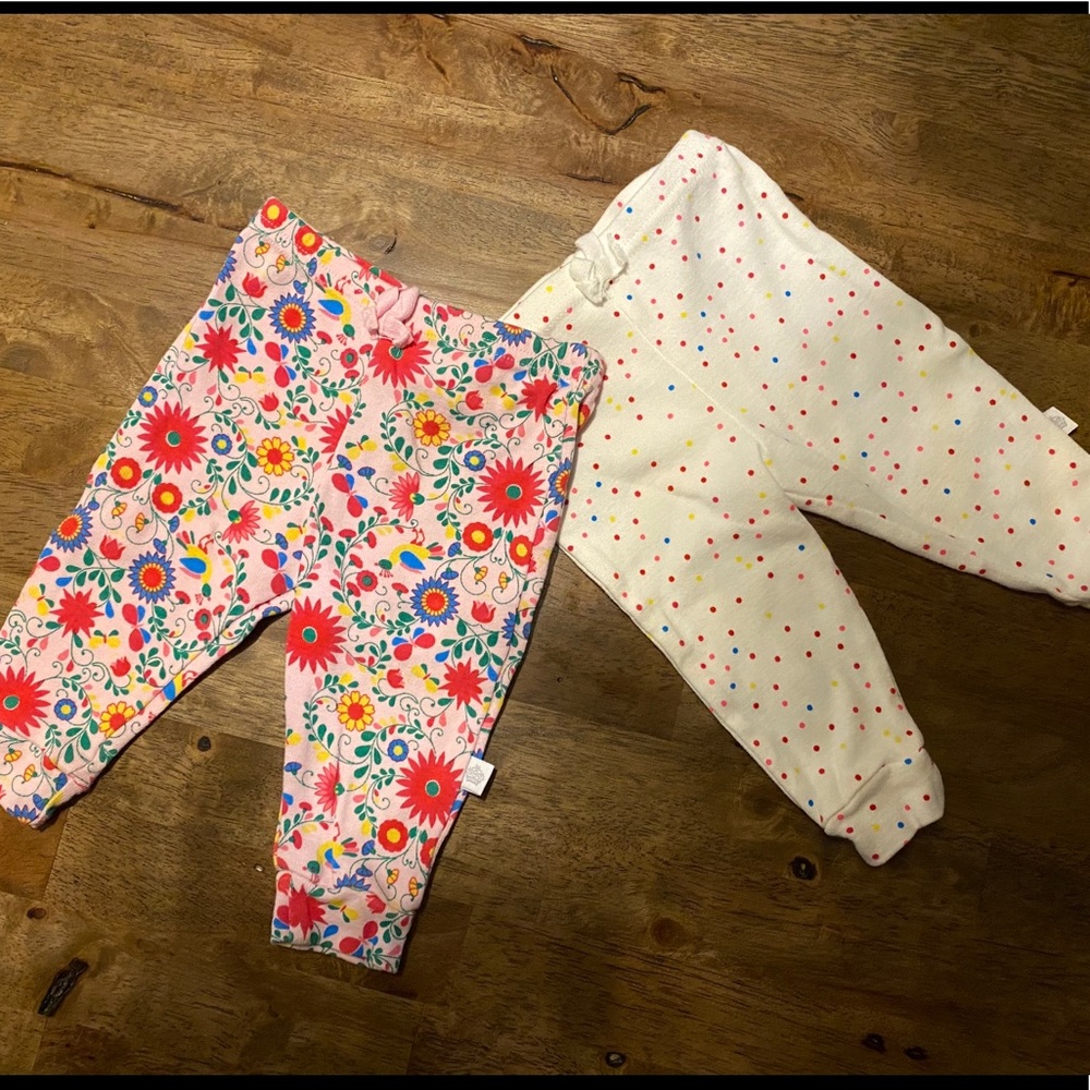 Color pattern baby pant duo